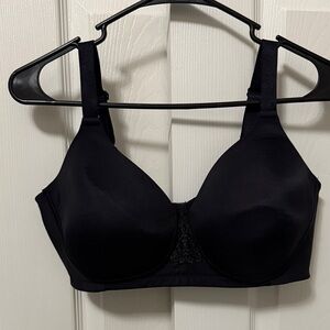 Vanity Fair Black Full-Coverage Molded Support Bra